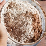Fare una torta al cioccolato