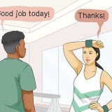 Complimenti a una ragazza che sembra in forma