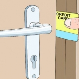 Far aprire una porta