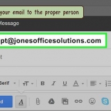 Scrivi un'e-mail al dipartimento delle risorse umane di un'azienda