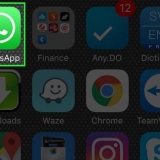 Invia una gif tramite whatsapp