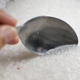 Come fare una maschera per capelli con olio caldo