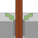 Posizionamento di una staccionata in legno