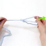 Lavorare a maglia un cast di cavi
