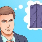 Imballaggio di una borsa porta abiti