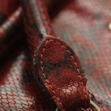 Riconoscere una borsa prada falsa