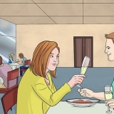 Scegliere un regalo adatto dopo un mese di appuntamenti