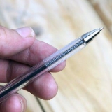 Fare una pipa con una penna