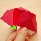 Come piegare una rosa dalla carta