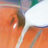 Fare una pina colada vergine