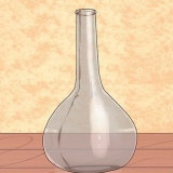 Fare un bong da una bottiglia di liquore