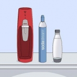 Fare la soda in una macchina sodastream