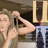 Attaccare le estensioni dei capelli