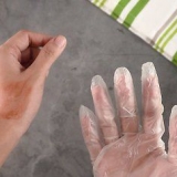 Rimuovi la tintura per capelli dalla tua pelle