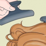 Fissare le estensioni dei capelli con la colla