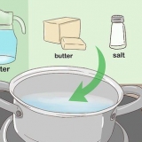 Prepara un purè di patate istantaneo