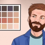 Scurisci la barba