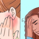 Aprendo l'orecchio interno o la tromba di eustachio