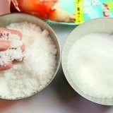 Prepara il tuo scrub al sale