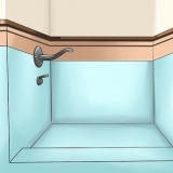 Fare il bagno al tuo grosso cane