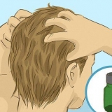 Fatti crescere i capelli come un uomo