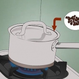 Tingi i capelli con il caffè
