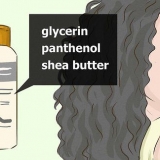 Lavati i capelli con lo shampoo