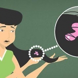 Togliere la gomma da masticare dai capelli