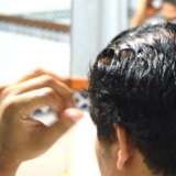 Applicare la ricotta sui capelli