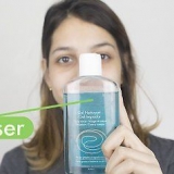 Applicare il trucco sulla pelle grassa