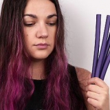 Mettere i papillos tra i capelli