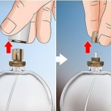 Riciclare le bottiglie di profumo