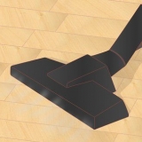 Pulizia del pavimento in parquet