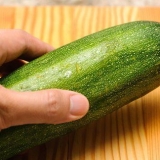 Fare la pasta di zucchine