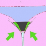 Rimuovere i peli pubici intorno alla vagina
