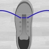 Scarpe con lacci