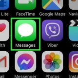 Elimina i messaggi di testo su un iphone