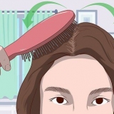 Fare panini spaziali con i capelli corti