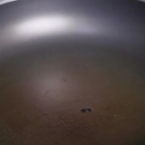 Cuocere le uova fritte