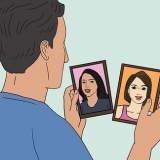 Scegliere tra due ragazze