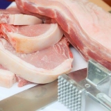 Prepara la carne di maiale