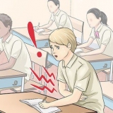Impedire allo stomaco di emettere un rombo in classe