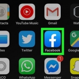 Presenta gli amici su facebook