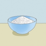 Crea la tua acqua santa