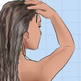 Assicurati che il passaggio dai capelli rilassati a quelli naturali vada bene