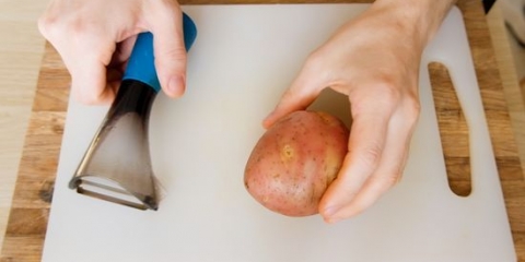 Pelare le patate