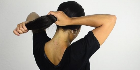 Sbarazzati dei capelli crespi