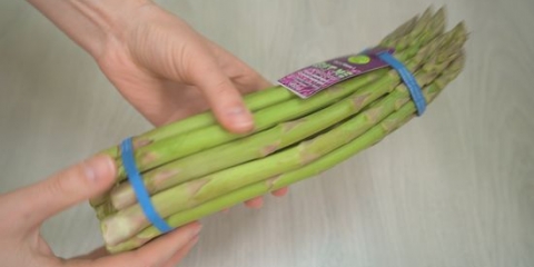 Asparagi al vapore