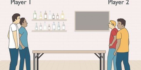 Giocare a beer pong