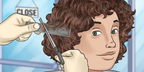 Ripara i capelli ricci danneggiati